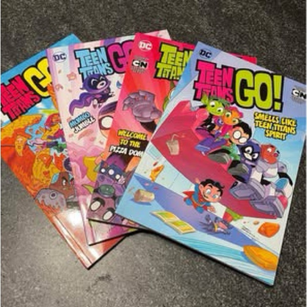 DC Comics Teen Titans Go! Comic Book Set